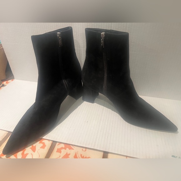 AGL Mimma Pointed Toe Block Heel Black Suede Women’s Bootie SIZE 41EU 9.5US - Picture 5 of 16